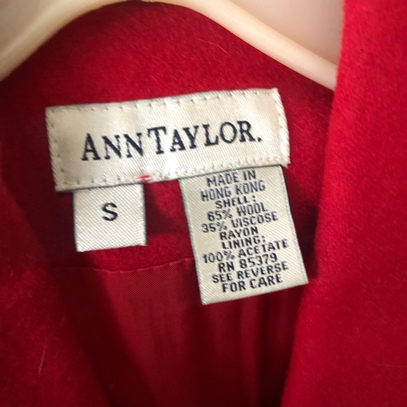 Red wool jacket - Picture 3 of 3